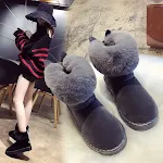 Botas de neve femininas de algodão aveludado cano médio. Conforto e aquecimento para o inverno, mantenha seus pés protegidos e quentes. — foto 4