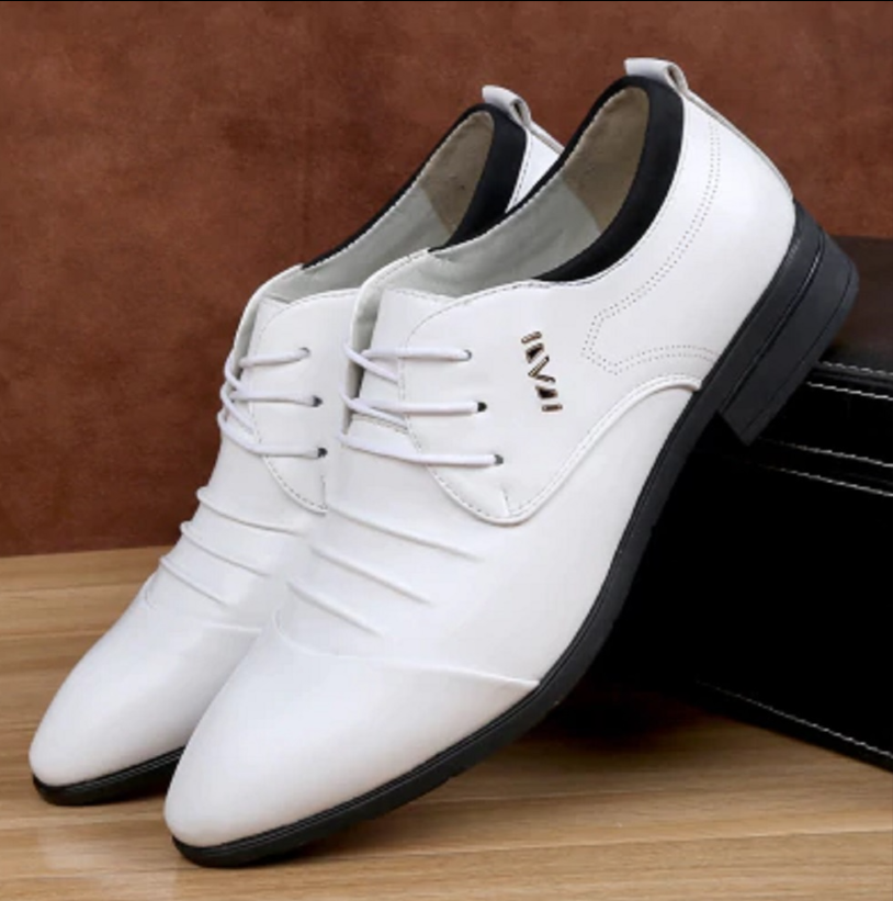 Men's Leather Shoes for Spring and Autumn. Casual leather footwear designed for comfort and style, perfect for everyday — photo 2