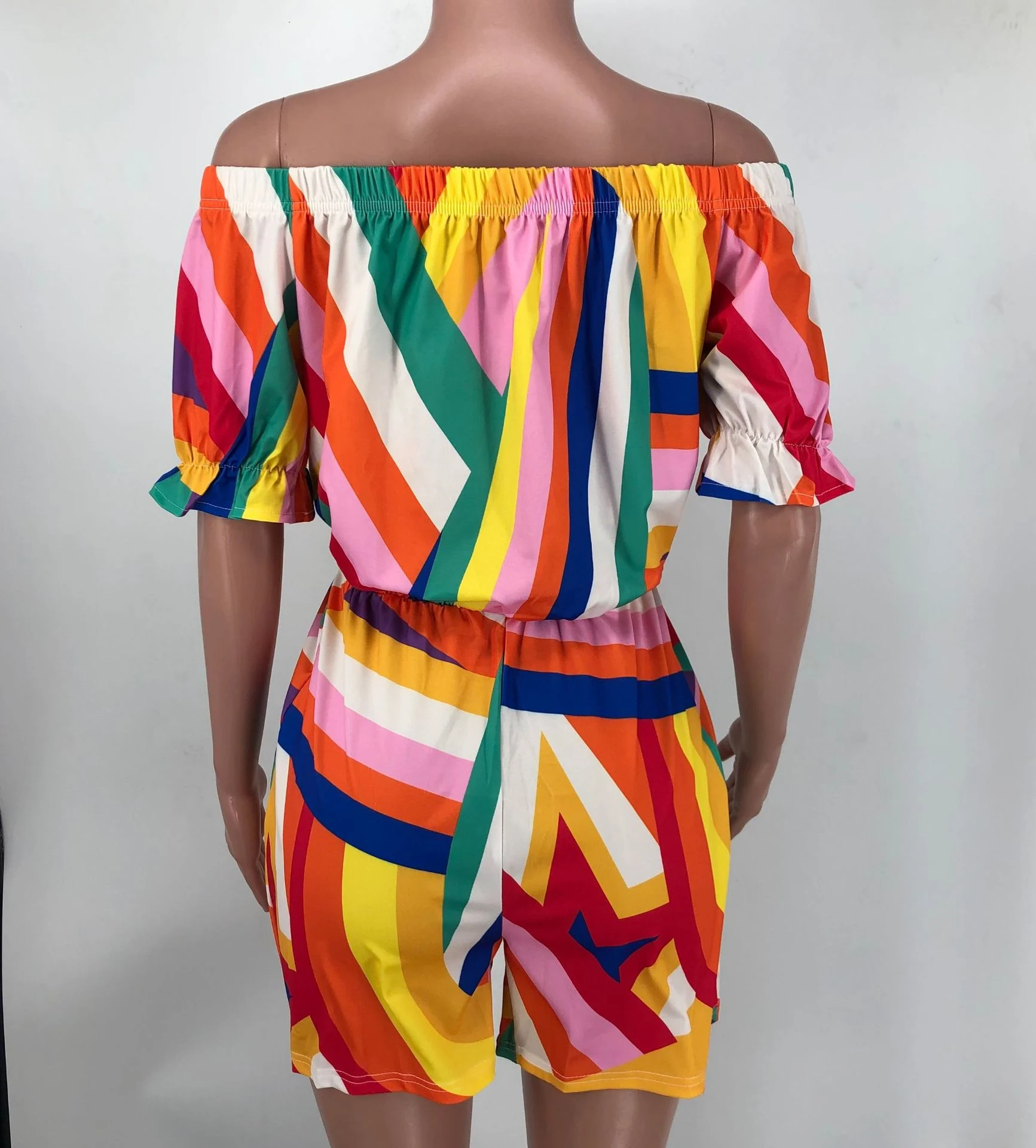 Women's Printed Jumpsuit Fashionable and Casual Comfortable and Stylish Perfect for Everyday Wear Versatile and Easy to — photo 5