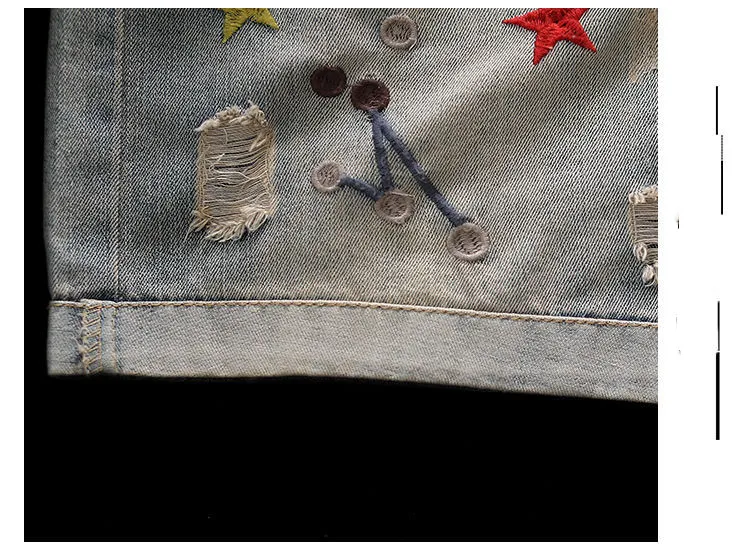 Shorts vintage versatili con vita elastica e ricami a fori, gamba larga, perfetti per un look casual e alla moda. — foto 3