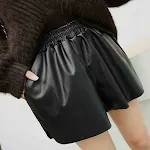 Novos shorts de couro outono e inverno. Desfrute do conforto e elegância. Perfeitos para um visual moderno e aquecido, ideais para diversas ocasiões. — foto 3