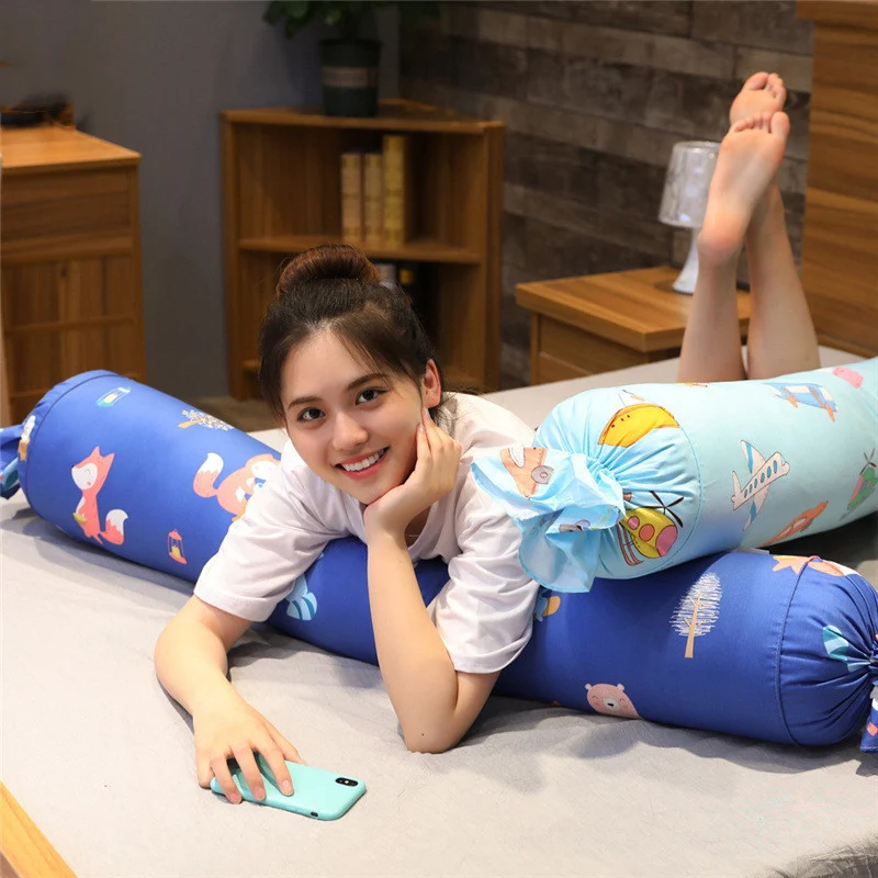 Cama longa para dormir de lado com travesseiro, perfeita para noites de sono confortáveis e relaxantes. Ideal para quem dorme de lado. — foto 22