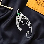 Europäische und amerikanische Retro-Ohrringe für Damen. Ohrschmuck im Vintage-Stil, perfekt für einen eleganten Look. Entdecke jetzt unsere Auswahl. — foto 14