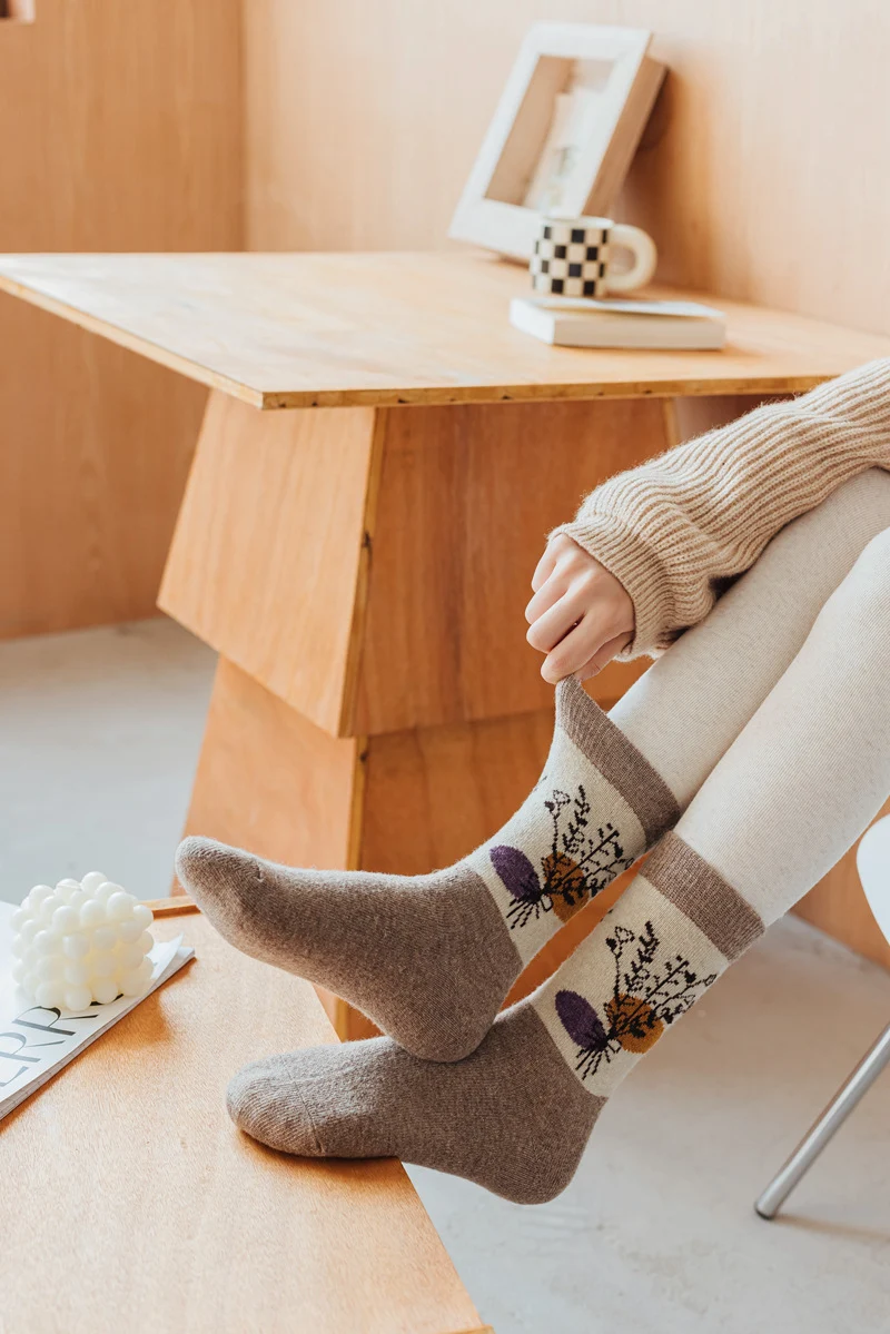 Title 15, Sen Series Wool Socks New Style Thickened Retro...