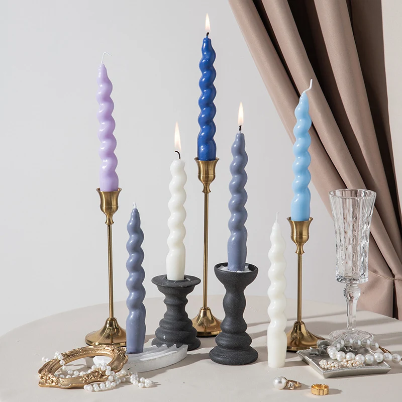 Title 11, INS Style French Spiral Aromatherapy Candle Twi...