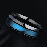 Anillo de ranura negro y azul creativo de moda para hombres y mujeres, diseño elegante, ideal como regalo, joyería moderna y audaz. — foto 5