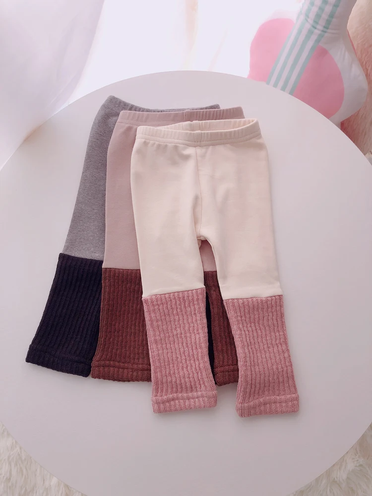 Kinderleggings comfortabel en duurzaam, perfect om te spelen. Zachte stoffen, kleurrijke ontwerpen en een geweldige pasvorm voor de hele dag. — foto 3