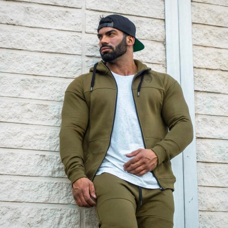 Abbigliamento sportivo con cappuccio — foto 7