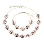 Pulseira, colar e tranças ajustáveis com conchas. Crie visuais únicos e personalizados. Perfeito para diversas ocasiões e estilos diferentes. — foto 2
