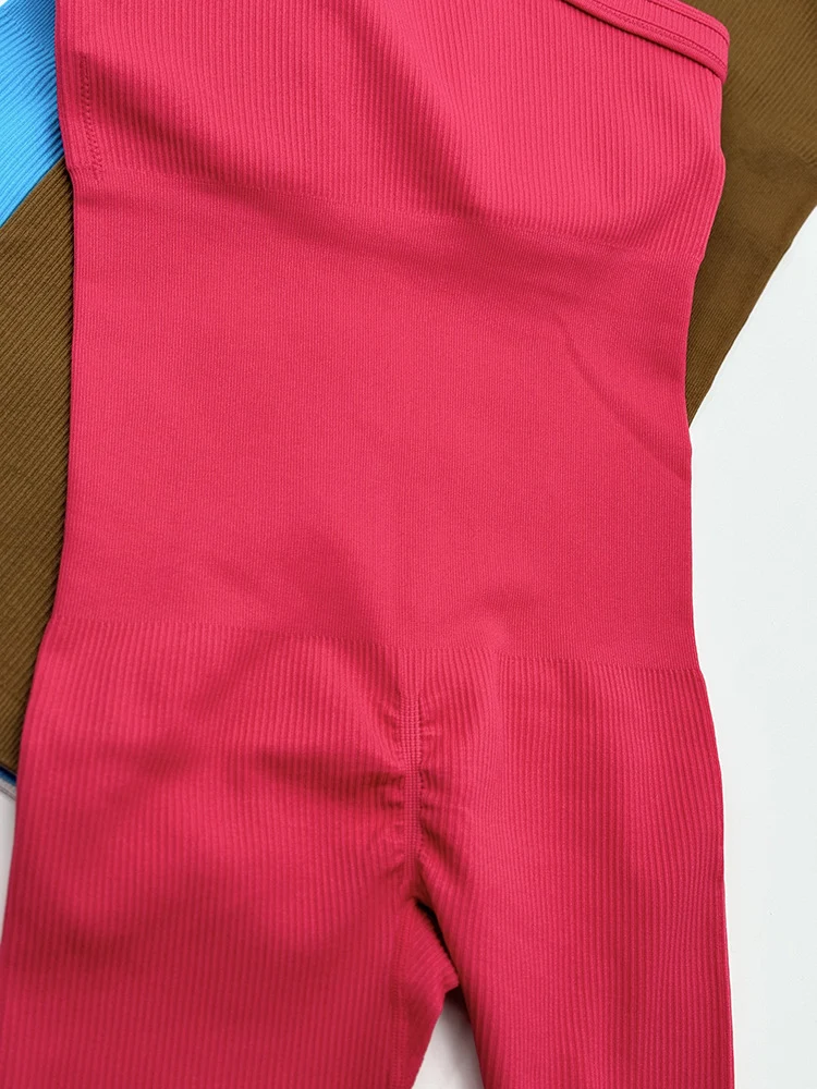 Title 32, Yoga wear pilates terno almofada no peito estil...