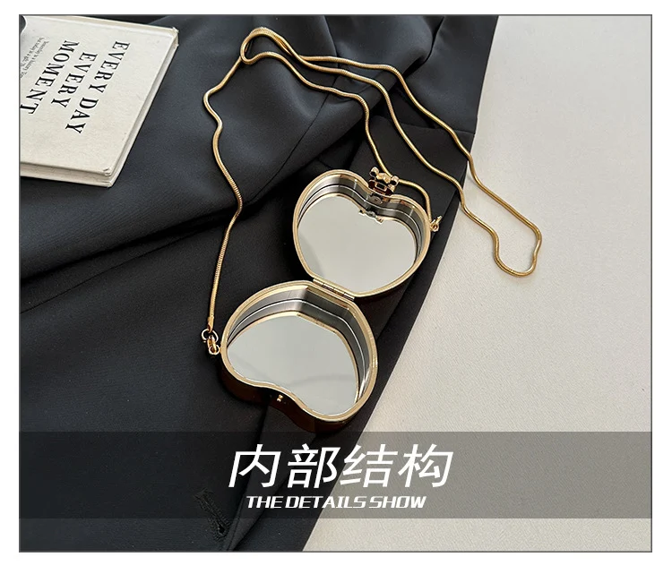 Title 18, Bolsa Mini Mirror Acrylic Dinner Chain Messenger