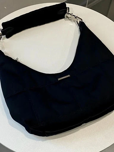Title 6, Zwarte retro baguette schoudertas met winter ve...