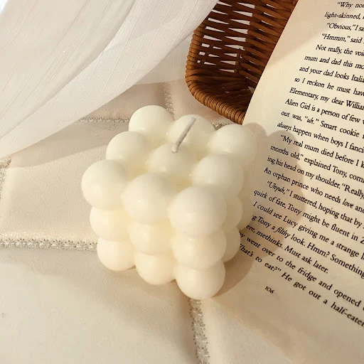 Title 8, Creative Rubiks Cube Aromatherapy Candle Lamp ...