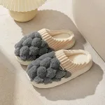 Chinelos de pelúcia antiderrapantes e quentes para uso doméstico, para homens e mulheres, perfeitos para ambientes internos. — foto 12