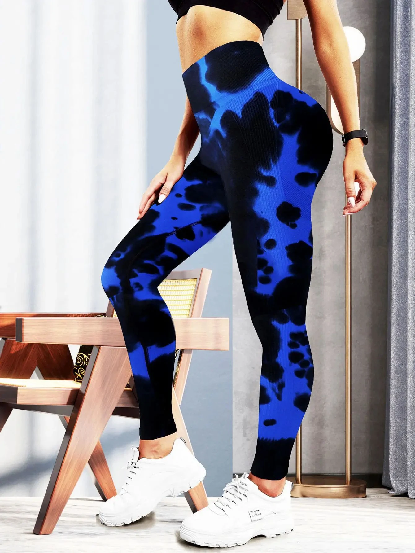 Damen Casual Tie-Dye Yoga Hose für Komfort und Stil. Perfekt für Yoga, Sport und Freizeit. Bequem, atmungsaktiv und modisch. — foto 16