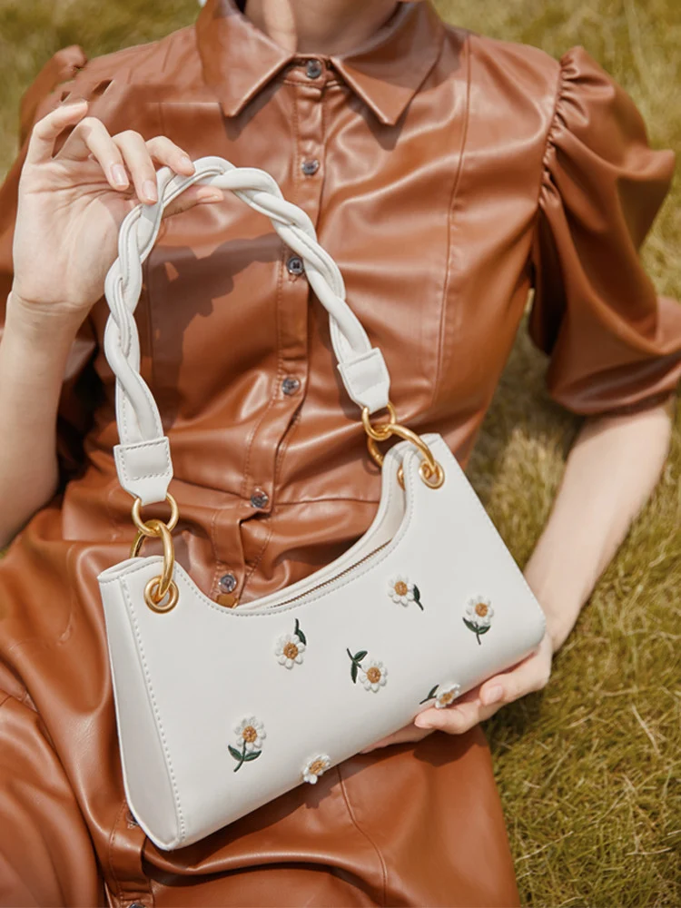 Bolsa de ombro Underarm Popular Flower Tote, com estampa floral, confortável, perfeita para uso no ombro, ideal para o dia a dia. — foto 4