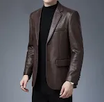 The new men's leather coat for spring is designed for young and middle-aged men. Stylish and comfortable outerwear. — photo 3