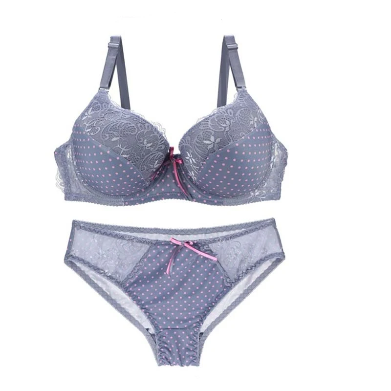 Lace Underwear Set Ladies Plus Size Bra. Experience comfort and elegance with this beautifully designed set, perfect for — photo 2