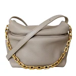 Bolsa mensageiro de ombro único em couro com corrente e design dumpling, ideal para transportar seus pertences com estilo e segurança. — foto 3