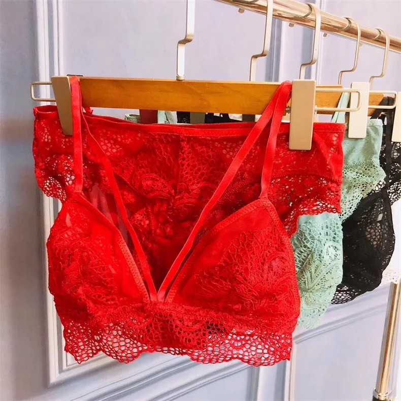 Title 12, Womens lace underwire-free underwear. Experien...