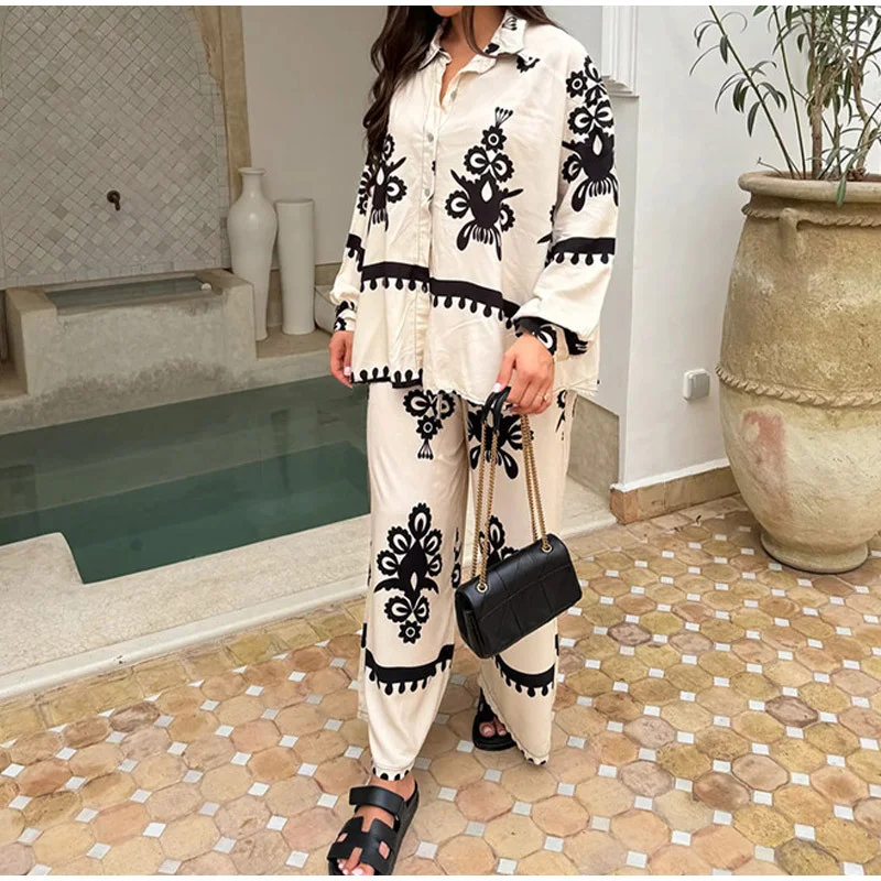 Conjunto de calças casuais de camisa de peito único estampado feminino — foto 3