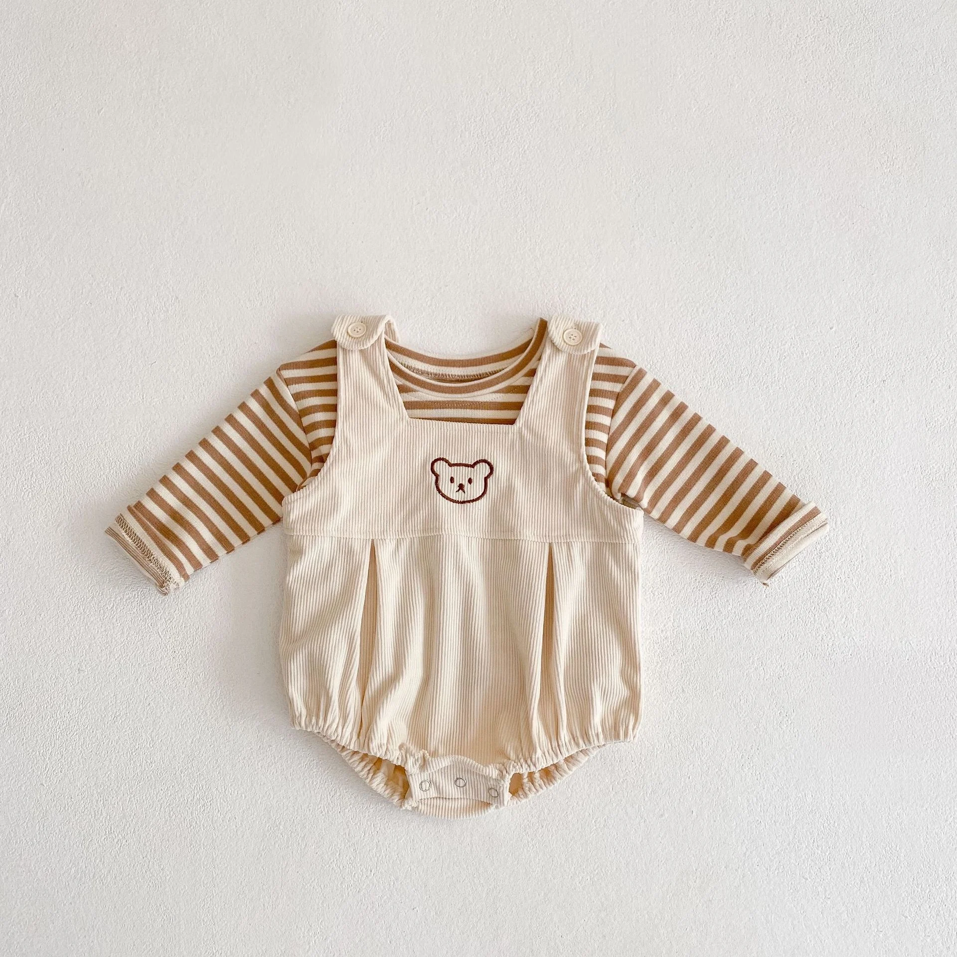 Title 10, Baby striped T-shirt with bear embroidery and h...