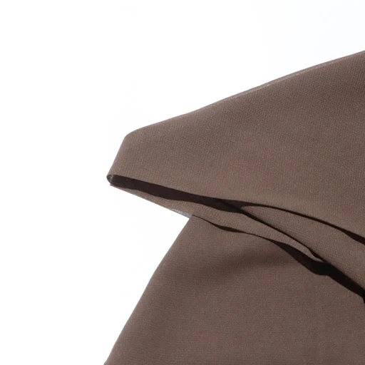 Title 8, Top con cappuccio, mesh trasparente, scollo a V...