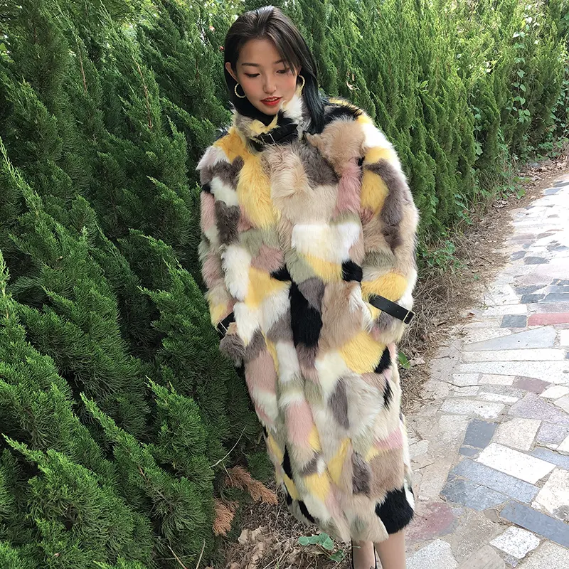 Title 1, Loose and thin coat with real fur. Experience u...