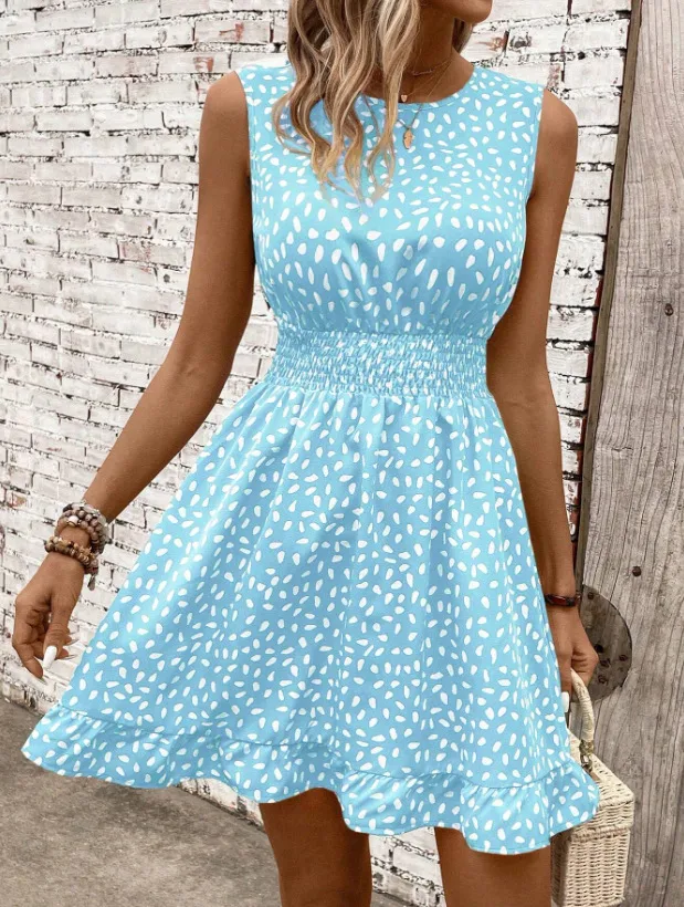 Vestido feminino sem mangas com gola redonda e estampa, com corte na cintura para um ajuste perfeito e valorizar a silhueta. Ideal para o verão. — foto 29