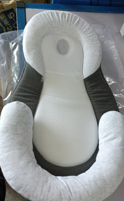 Berço portátil dobrável para bebês recém-nascidos Cama de viagem leve e compacta Ideal para viagens com seu bebê e garantir conforto — foto 24