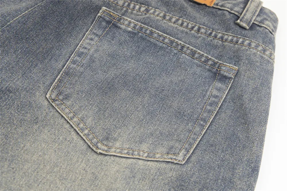 Title 2, Calças Jeans Desgastadas e Plissadas Irregulare...