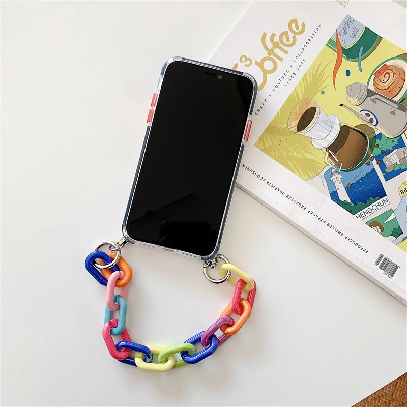 Title 7, Capa de celular com pulseira de silicone Graffi...