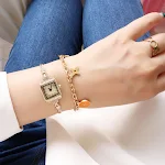 Relógio de pulso retrô com pulseira fina, pequeno e requintado, modelo quadrado, perfeito para um visual elegante e sofisticado em qualquer situação — foto 3
