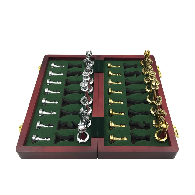 Jogo de xadrez especial de luxo, tabuleiro dobrável de madeira maciça, peças grandes, presente ideal para amantes do xadrez e jogos memoráveis. — foto 5