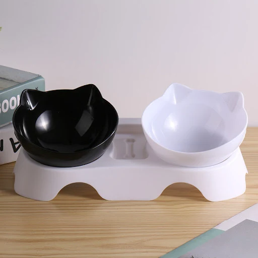Title 6, Automatic Drinking Feeder For Cats and Dogs. Pr...