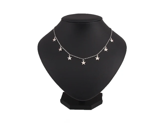 Colar minimalista personalizado com pingente de estrela pentagonal, charme feminino e delicado. Colar de camada única. — foto 4