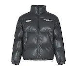 Jaqueta Acolchoada de Algodão com Letras Estampadas para Homens e Mulheres. Conforto e estilo no inverno. Perfeita para um visual casual e moderno. — foto 5