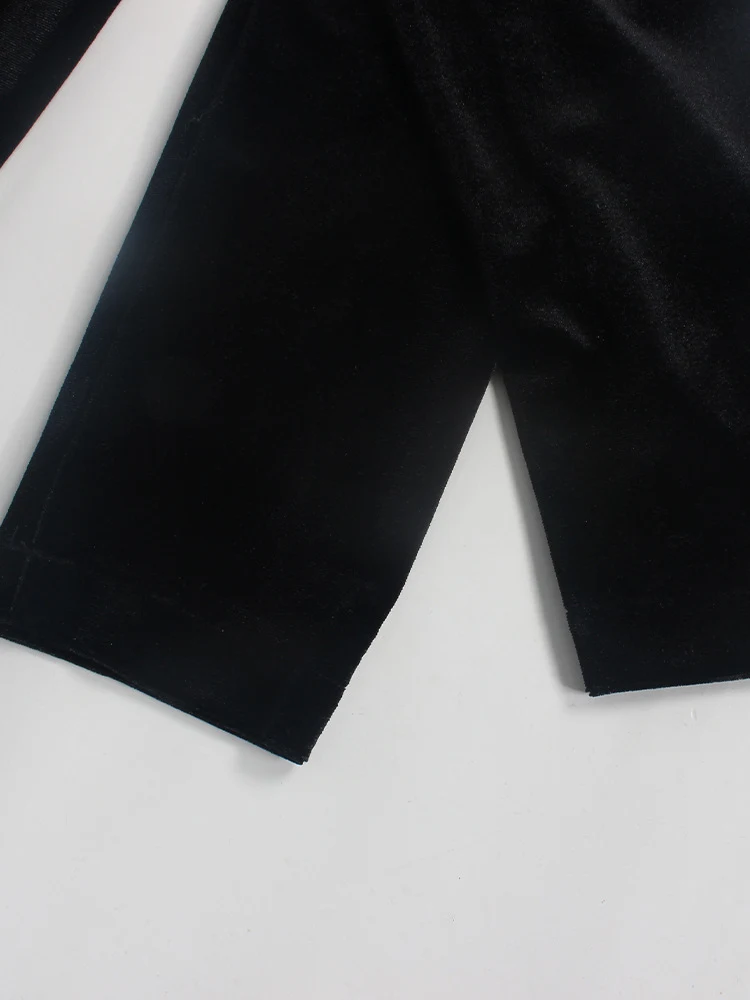 Title 6, Moda Feminina Macacão Slim Gola Alta