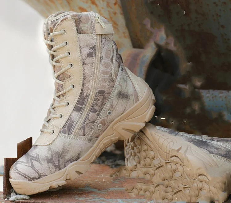 Stevige waterdichte en ademende outdoor wandelschoenen voor heren en dames. Perfect voor wandelen, trektochten en avonturen in de natuur. — foto 4