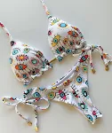 Maiô feminino com amarração e fenda, ideal para um visual moderno e elegante na praia ou piscina, valorizando suas curvas. — foto 14