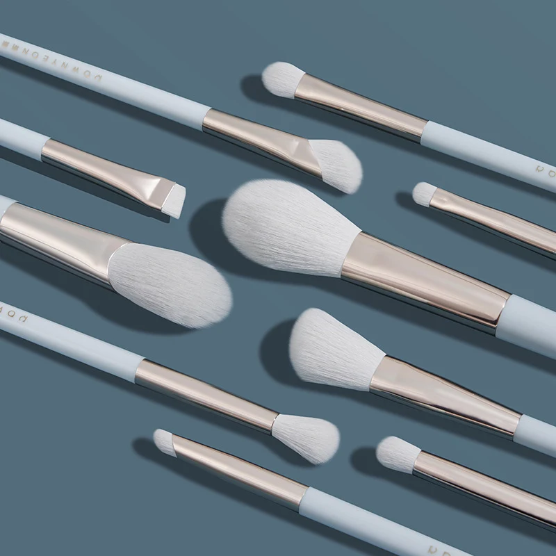 Title 4, 10 Piece Portable Makeup Brush Sets of Fiber Wo...