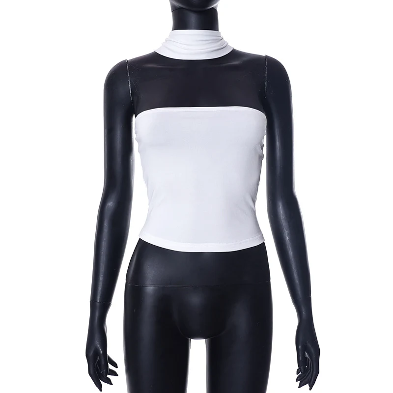 Spicy Girl Street Shooting Versatile Bra. Perfect for street photography, comfortable, and adaptable to any look. Captur — photo 4