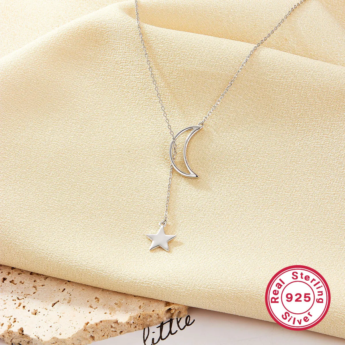 Colar de prata S925 com estrela e lua, ajustável e elástico. Perfeito para um ajuste confortável e um toque celestial ao seu visual. — foto 5