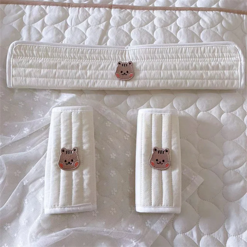 Capa protetora para barra frontal e apoio de braço do carrinho de bebê. Acessórios para carrinhos, conforto e proteção. — foto 13