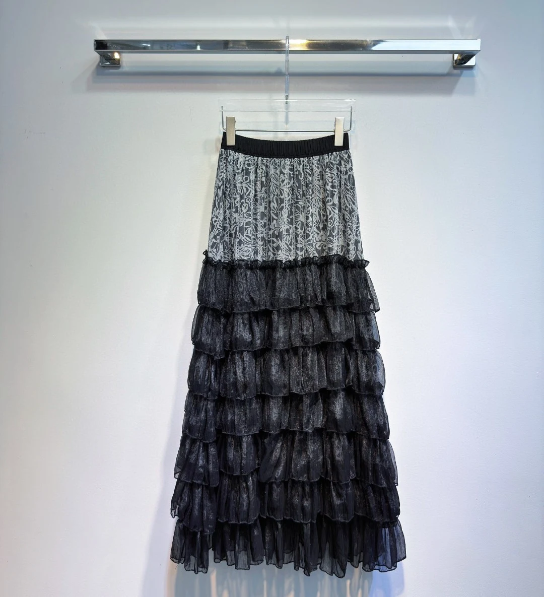 High Waist Heavy Industry Stitching Design Cake Dress. A unique, stylish, and comfortable dress, perfect for special occ — photo 18