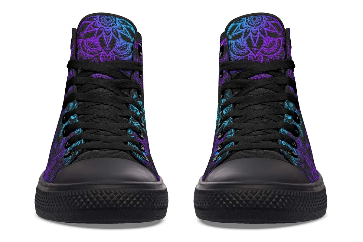 Printed Couple High-top Canvas Shoes – Stylish and Comfortable. Personalized footwear, perfect for coordinated looks and — photo 5