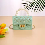 Bolsa feminina de mão e ombro com pérolas, moderna e sofisticada. Ideal para diversas ocasiões, perfeita para carregar seus itens essenciais com elegância. — foto 1
