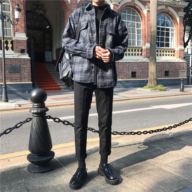 Camisas coreanas de manga comprida folgadas para homens e mulheres. Conforto e estilo coreano. Perfeitas para um visual casual e moderno. — foto 1