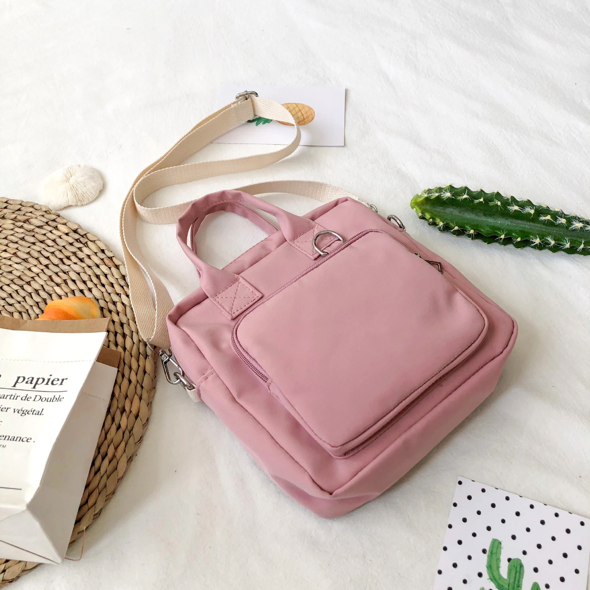 Bolsa transversal de lona de grande capacidade, uso duplo, estilo "soft sister" para estudantes. Ideal e espaçosa. — foto 2