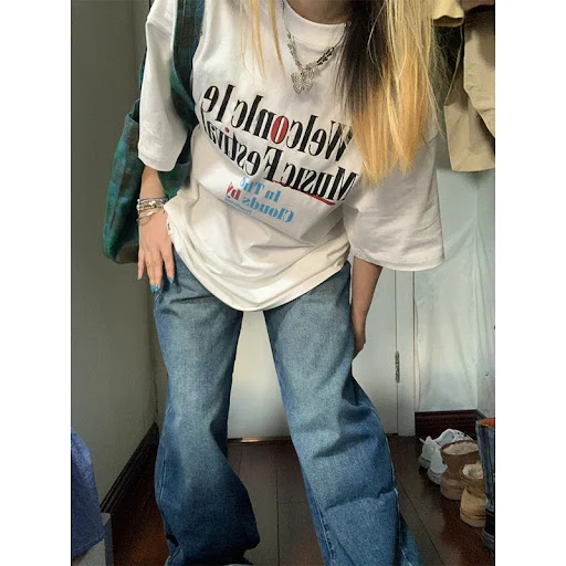 Title 6, Niche Loose Versatile Half-length Sleeve Top